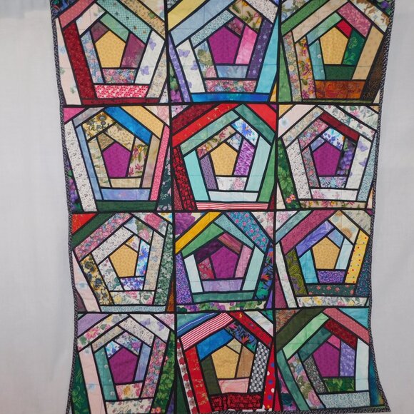 Handmade Bright colourful Pentagon Pattern 36" x 48" lap / Baby Quilt - Picture 1 of 8